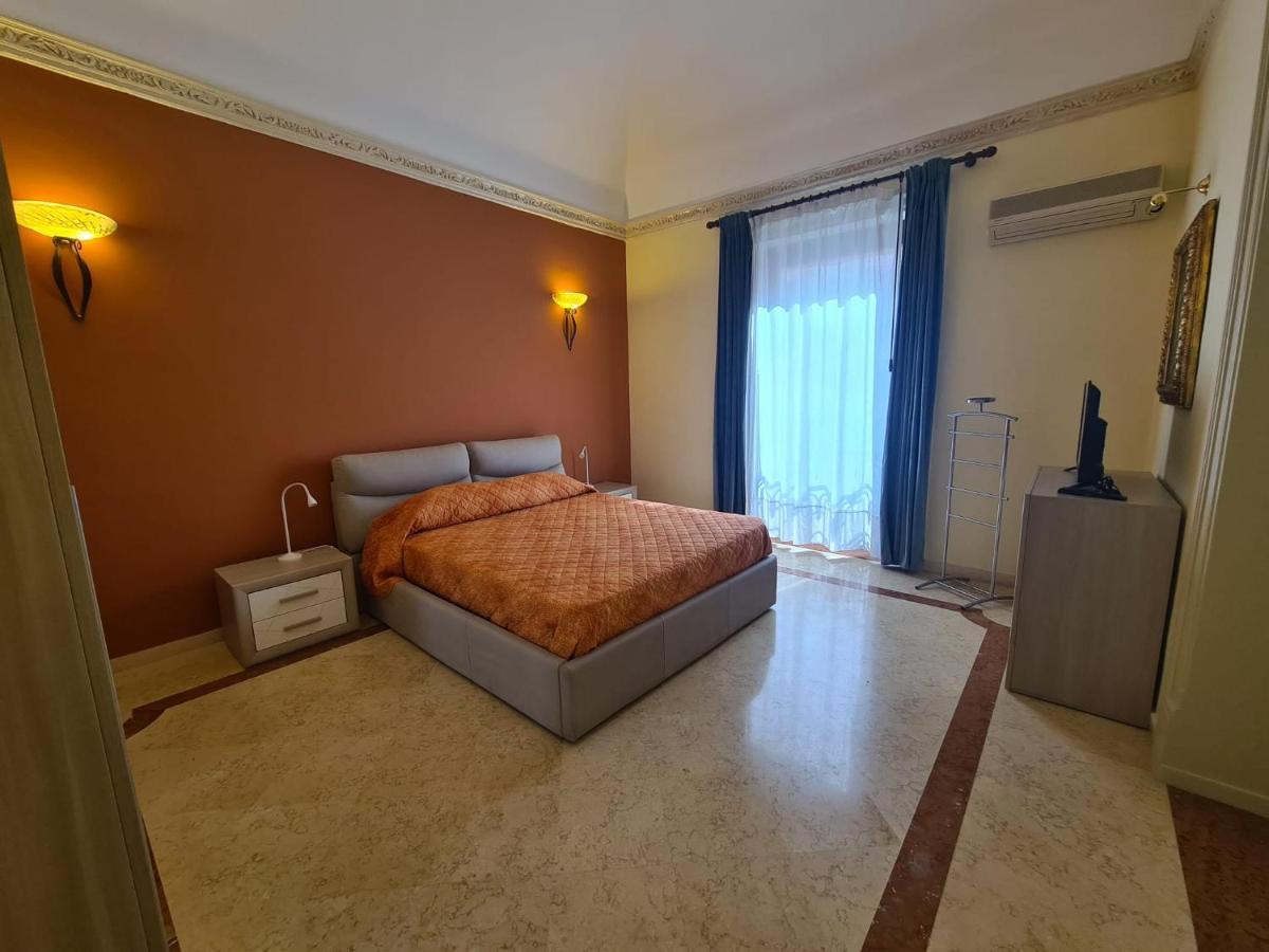 Residenza Amari Suites Palermo Buitenkant foto