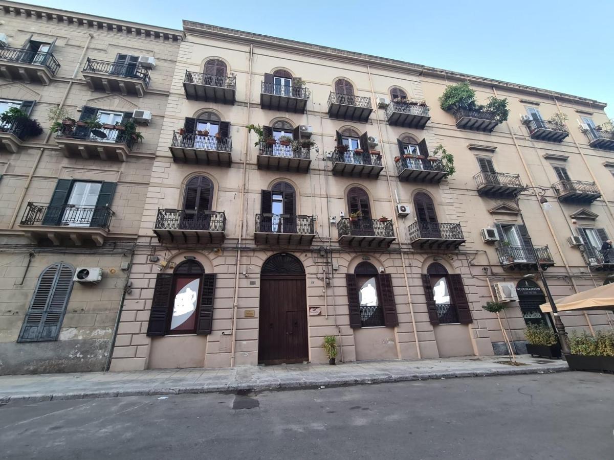 Residenza Amari Suites Palermo Buitenkant foto